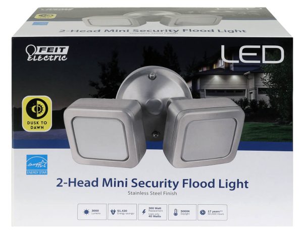 Feit Electric 73708 Dual Head Mini Security Floodlight, 40 Watts Supply - Image 2